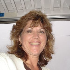 Meet your Posher, Julie